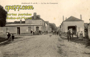 Andrezel (Seine-et-Marne) - La Rue de Champeaux