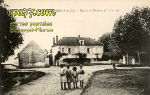 Aubepierre Ozouer Le Repos (Seine-et-Marne) - Route de Bauvoir et la Ferme