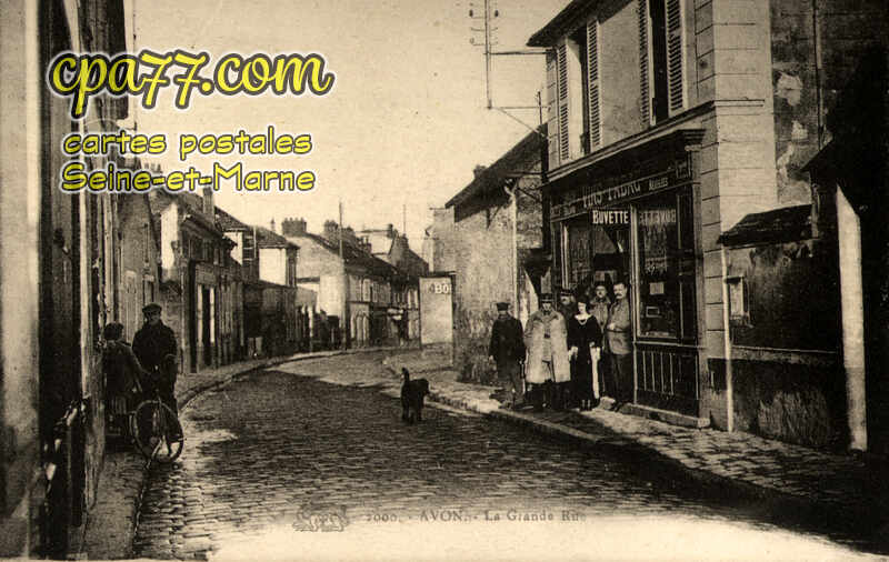 Avon (Seine-et-Marne) - La Grande Rue