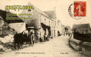 Avon (Seine-et-Marne) - Grande Rue. Maison ECHARD