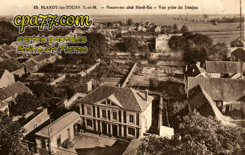Blandy Les Tours (Seine-et-Marne) - Panorama côté Nord-Est – Vue prise du Donjon