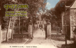 Bombon (Seine-et-Marne) - Entrée du Château
