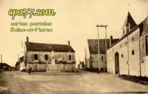 Bougligny (Seine-et-Marne) - Monument aux Morts