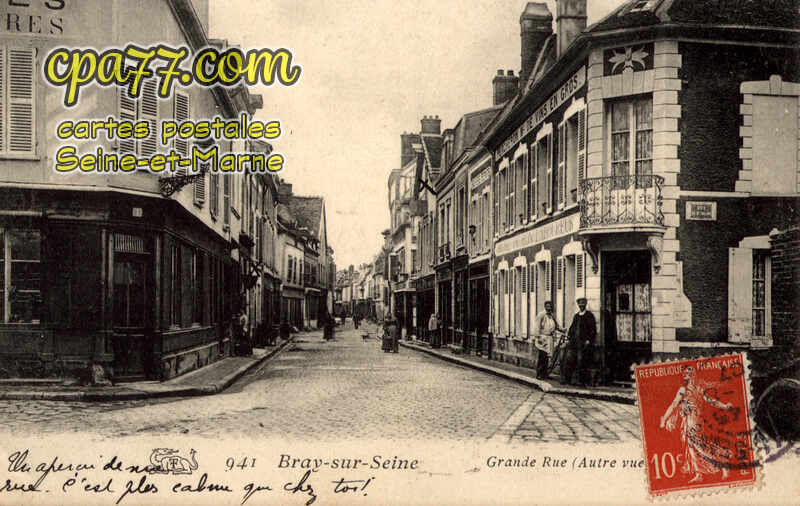 Bray Sur Seine (Seine-et-Marne) - Grande Rue (autre vue)