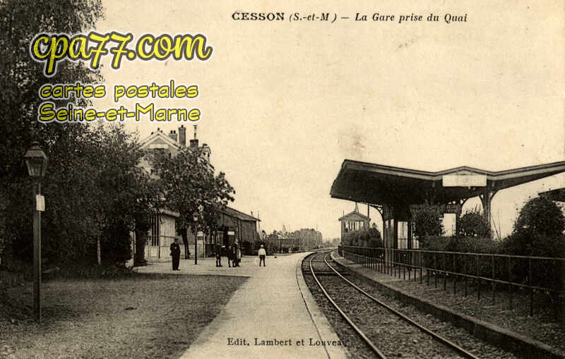Cesson (Seine-et-Marne) - La Gare prise du Quai