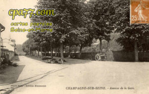 Champagne Sur Seine (Seine-et-Marne) - Avenue de la Gare