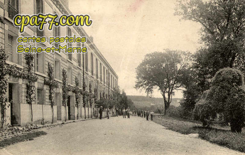 Champagne Sur Seine (Seine-et-Marne) - Œuvre des Pupilles de l&rsquo;Ecole Publique de Seine et Marne – Les Pressoirs-du-Roi – Départ pour le Travail