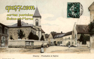 Charny (Seine-et-Marne) - Presbytère et Eglise