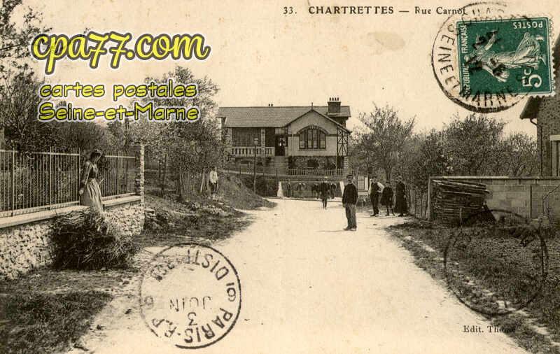 Chartrettes (Seine-et-Marne) - Rue Carnot