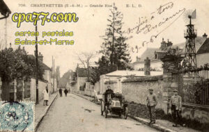 Chartrettes (Seine-et-Marne) - Grande rue