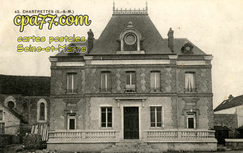 Chartrettes (Seine-et-Marne) - Mairie – Ecole de Garçons