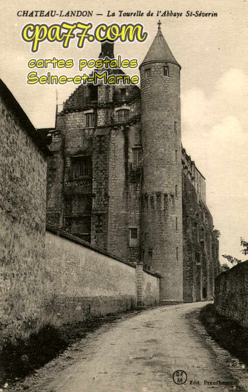 Château Landon (Seine-et-Marne) - La Tourelle de l&rsquo;Abbaye St-Séverin