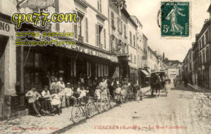 Chelles (Seine-et-Marne) - La Rue Gambetta