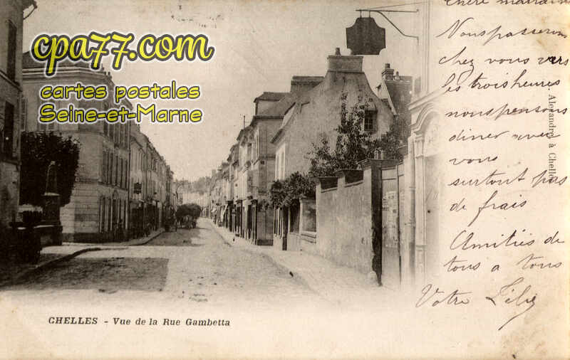 Chelles (Seine-et-Marne) - Vue de la Rue Gambetta