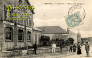 Chenoise (Seine-et-Marne) - La Mairie et l&rsquo;Ecole des Garçons