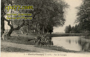 Chevry Cossigny (Seine-et-Marne) - Parc de Cossigny