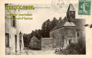 Claye Souilly (Seine-et-Marne) - Rue de la Place