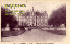 Cocherel (Seine-et-Marne) - La Trousse : façade du Château