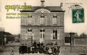 Collégien (Seine-et-Marne) - Les Ecoles – Sortie des Elèves