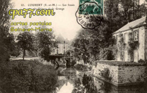 Coubert (Seine-et-Marne) - Les fossés du Château de la Grange