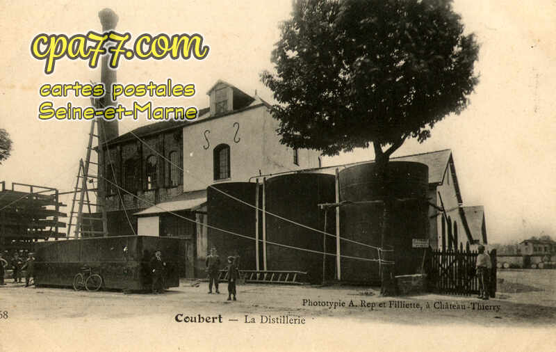 Coubert (Seine-et-Marne) - La distillerie