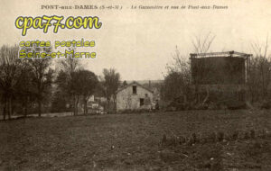 Couilly Pont Aux Dames (Seine-et-Marne) - Le Gazomètre et vue de Pont-aux-Dames