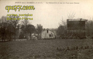 Couilly Pont Aux Dames (Seine-et-Marne) - Le Gazomètre et vue de Pont-aux-Dames