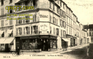 Coulommiers (Seine-et-Marne) - La Place du Marché