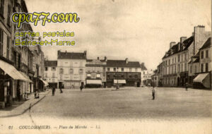 Coulommiers (Seine-et-Marne) - Place du Marché