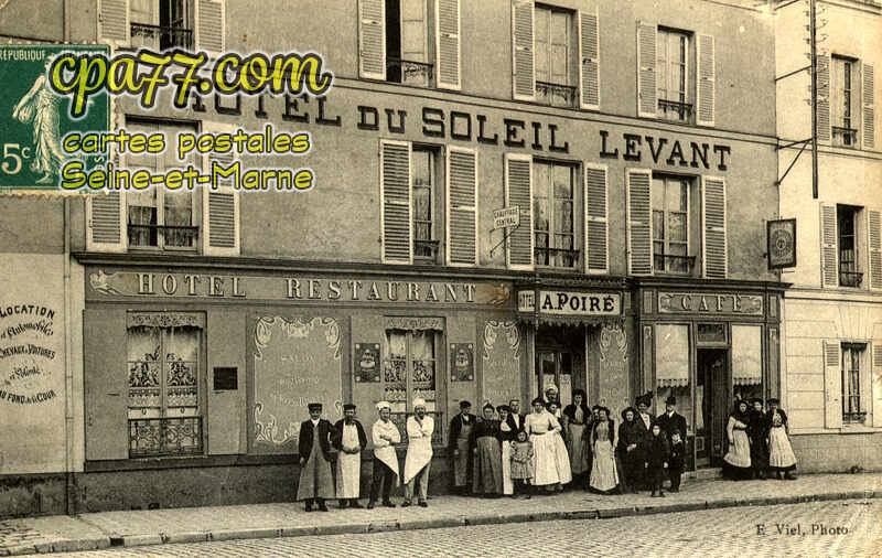 Coulommiers (Seine-et-Marne) - Hôtel du Soleil Levant