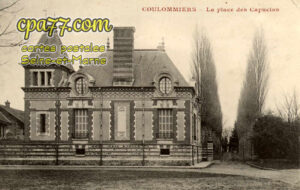 Coulommiers (Seine-et-Marne) - La Place des Capucins