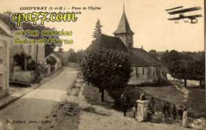 Coupvray (Seine-et-Marne) - Place de l&rsquo;Eglise et Grande Rue St-Denis
