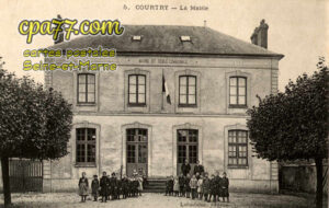 Courtry (Seine-et-Marne) - La Mairie