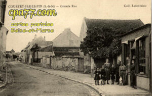 Courtry (Seine-et-Marne) - Grande Rue
