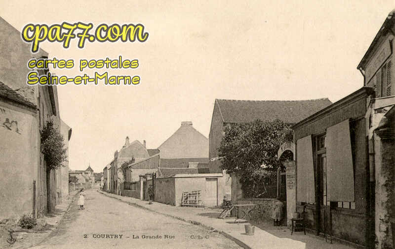 Courtry (Seine-et-Marne) - La Grande Rue