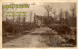 Coutencon (Seine-et-Marne) - Château dr Fresnoy