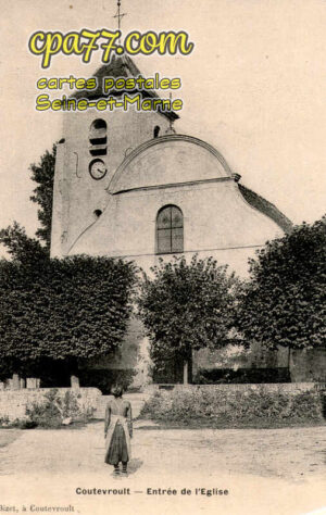 Coutevroult (Seine-et-Marne) - Entrée de l&rsquo;Eglise