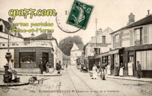 Dammarie Les Lys (Seine-et-Marne) - Entrée dela rue de la Fontaine