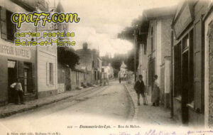 Dammarie Les Lys (Seine-et-Marne) - Rue de Melun