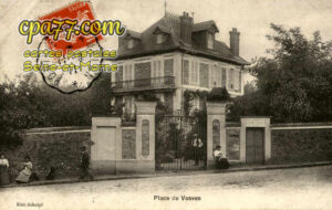Dammarie Les Lys (Seine-et-Marne) - Place de Vosves