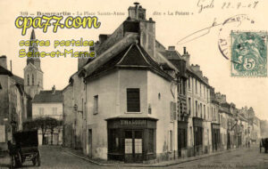 Dammartin En Goêle (Seine-et-Marne) - La Place Sainte-Anne dite « La Pointe »