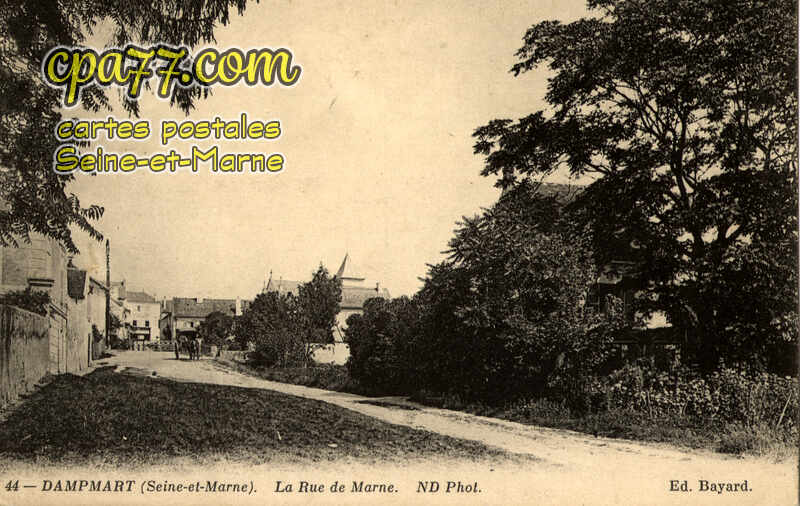 Dampmart (Seine-et-Marne) - La Rue de Marne