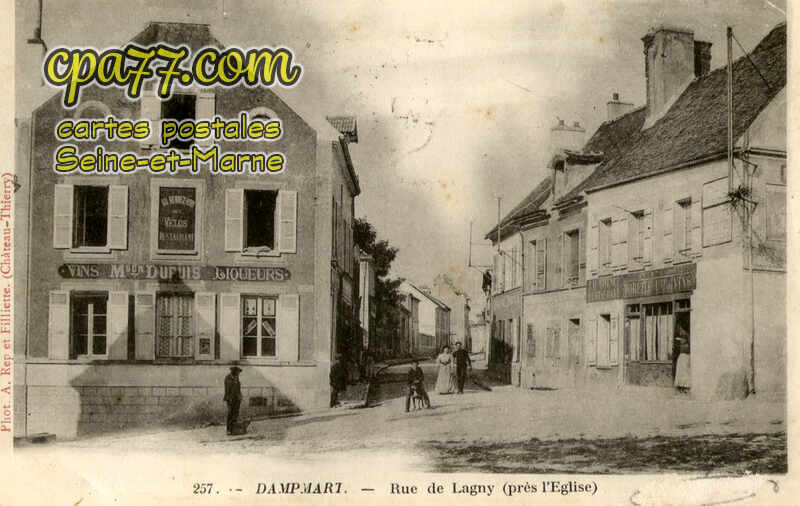 Dampmart (Seine-et-Marne) - Rue de Lagny (près de l&rsquo;Eglise)