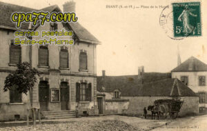 Diant (Seine-et-Marne) - Place de la Mairie