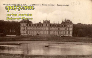 Échouboulains (Seine-et-Marne) - Le Château « La Maison des Ailes » Façade Principale