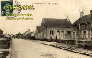 Les Écrennes (Seine-et-Marne) - Mairie et Ecole