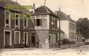 Égligny (Seine-et-Marne) - Café Benoît, la Mairie et les Ecoles