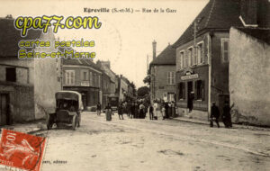 Égreville (Seine-et-Marne) - Rue de la Gare