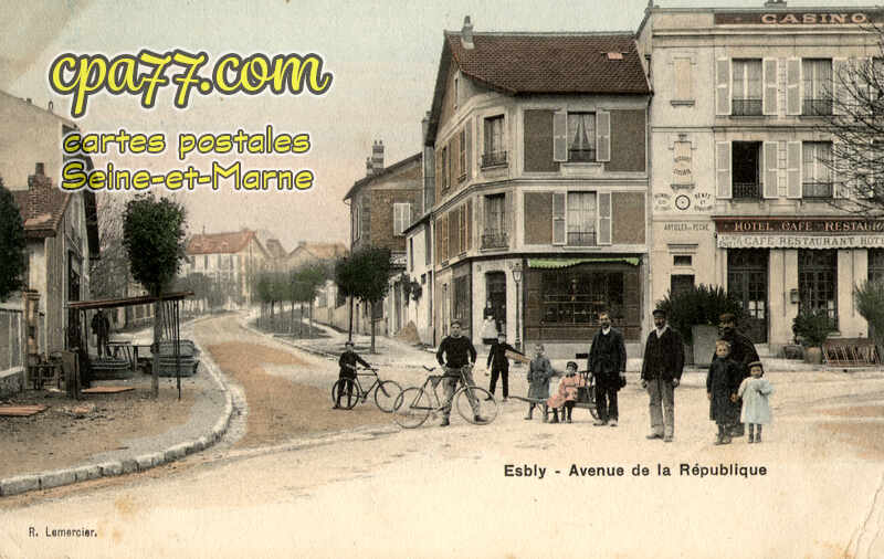 Esbly (Seine-et-Marne) - Avenue de la République