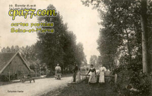 Éverly (Seine-et-Marne) - Le Lavoir du Petit Brun